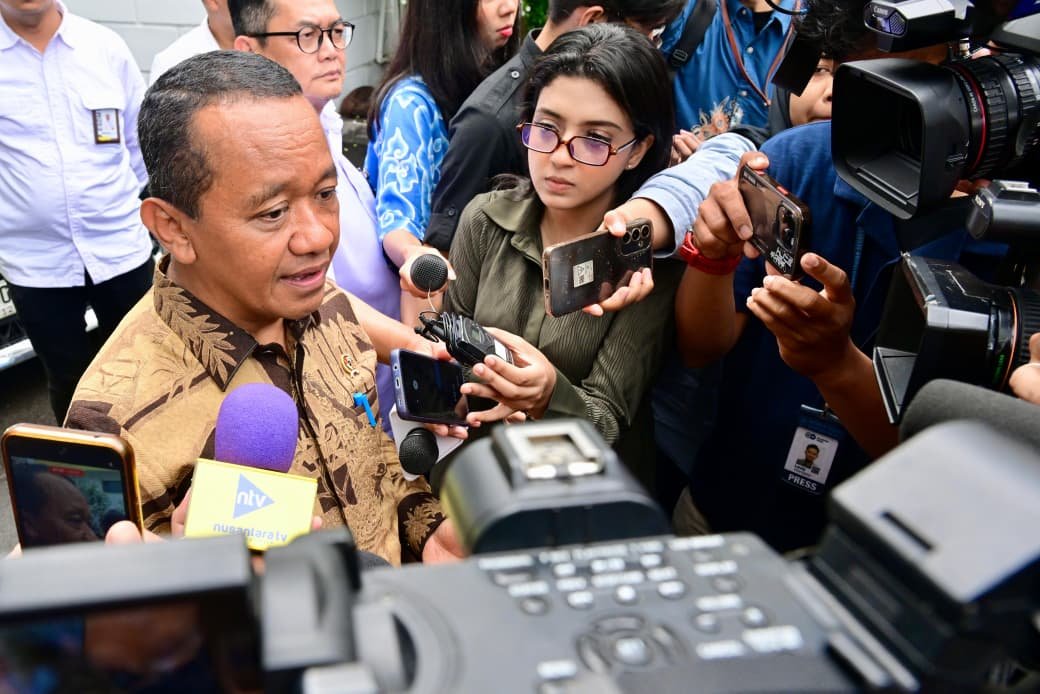 Ada Apa? Prabowo Panggil Bahlil ke Istana Bicara Empat Mata