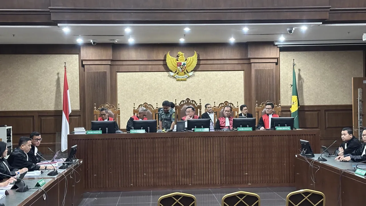Nadiem Masih Sakit, Sidang Perdana Diundur 24 Desember 2025