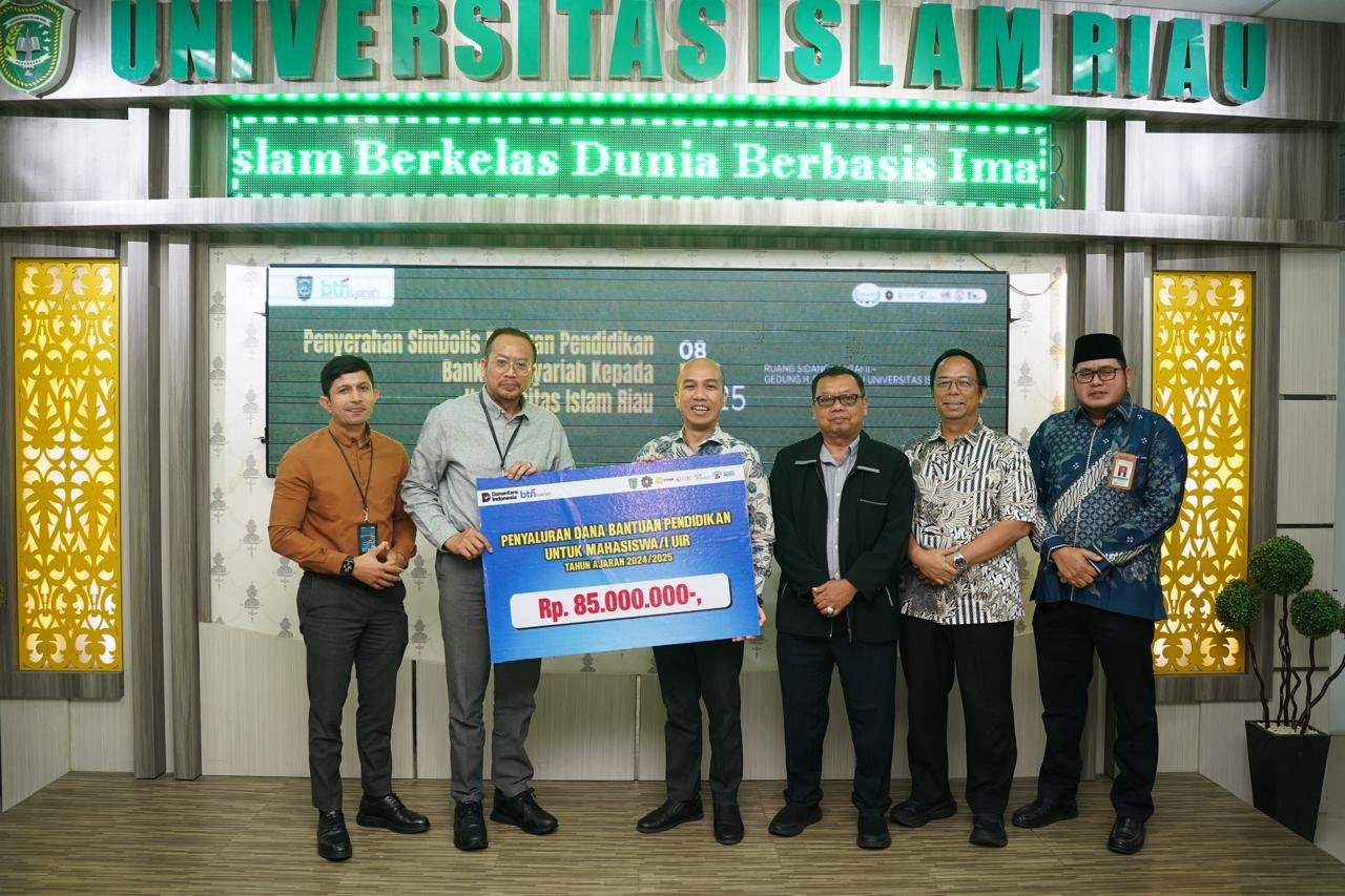 UIR Terima Bantuan Biaya Pendidikan dari BTN Syariah