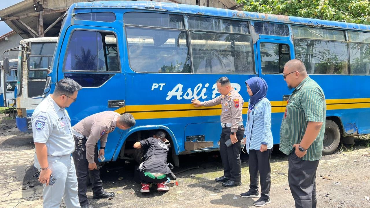 Jasa Raharja dan Samsat Purwokerto Sambangi PO Asli, Dorong Kepatuhan Pajak dan Ketertiban Administrasi