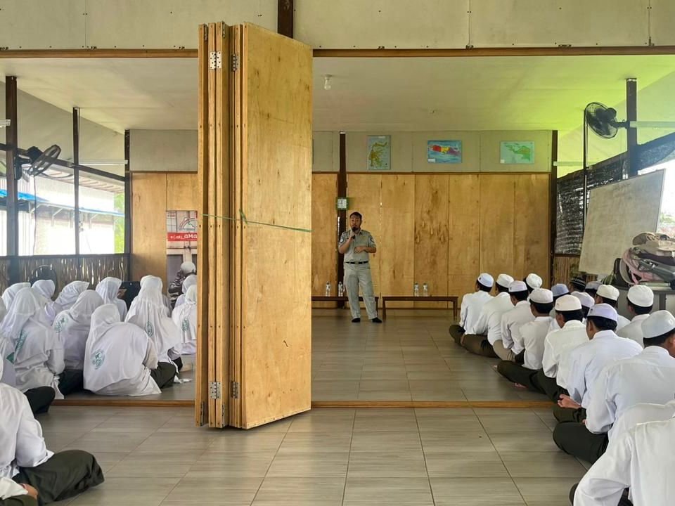 Peduli Generasi Muda Berkeselamatan, Jasa Raharja Kalsel Edukasi Santri Takhashush Diniyah