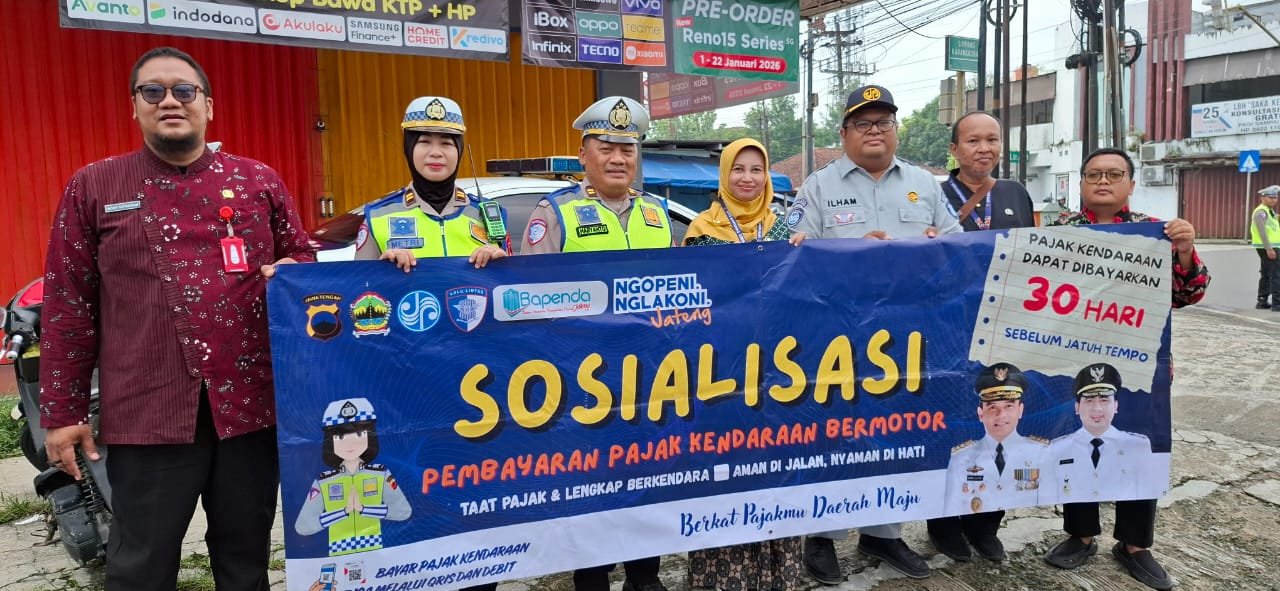 Jasa Raharja Purwokerto dan Tim Pembina Samsat Purwokerto Sasar Ketertiban Pajak dan Keselamatan di Simpang Karangkobar