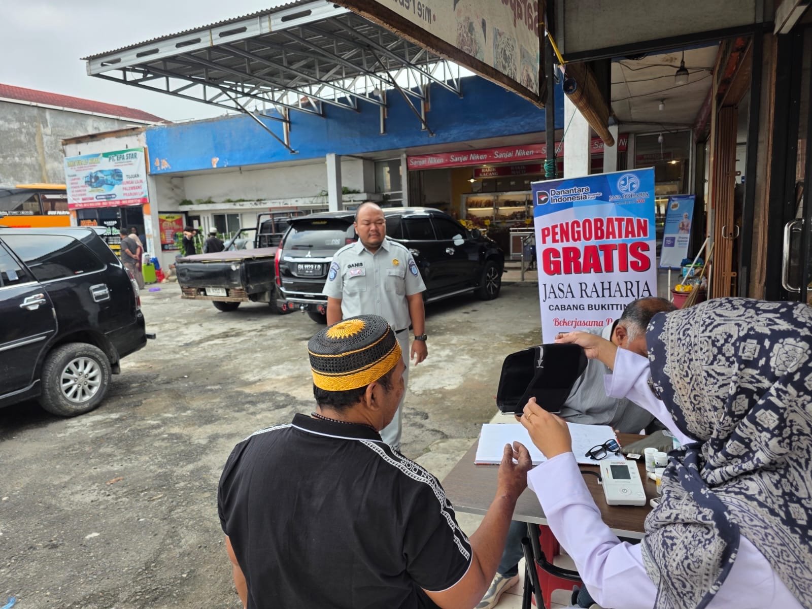 Jasa Raharja Sumatera Barat Perkuat Upaya Preventif, Gelar Pelayanan Kesehatan Gratis di Pool PO Palala dan Al-Hijrah