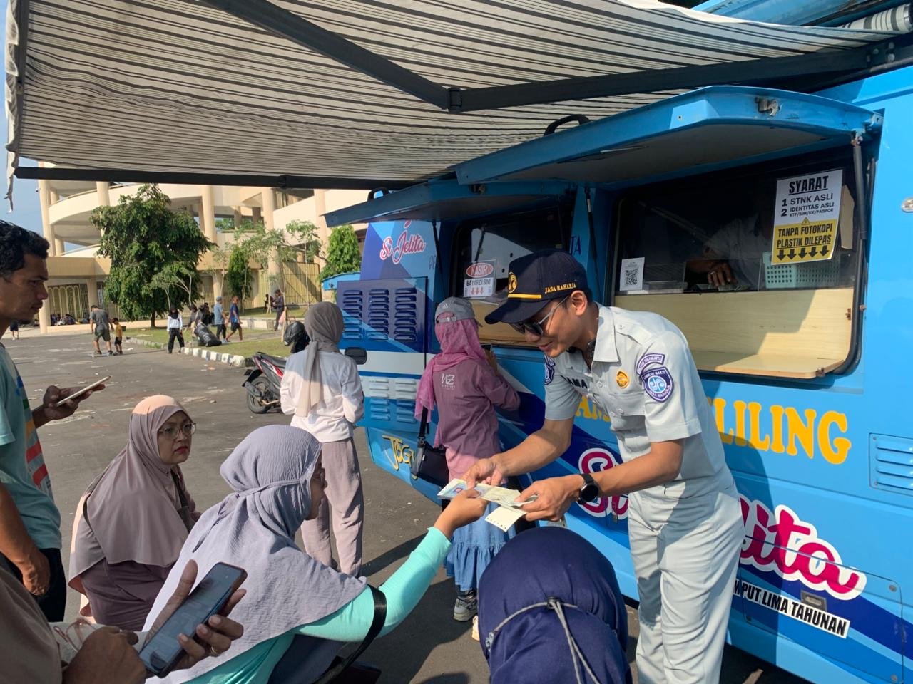 Inovasi Layanan Publik, Samsat Keliling Ramaikan Sunday Morning Sleman