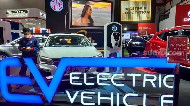 Hadapi Era EV, Kemnaker Siapkan Tenaga Kerja Terampil Berbasis Green Jobs