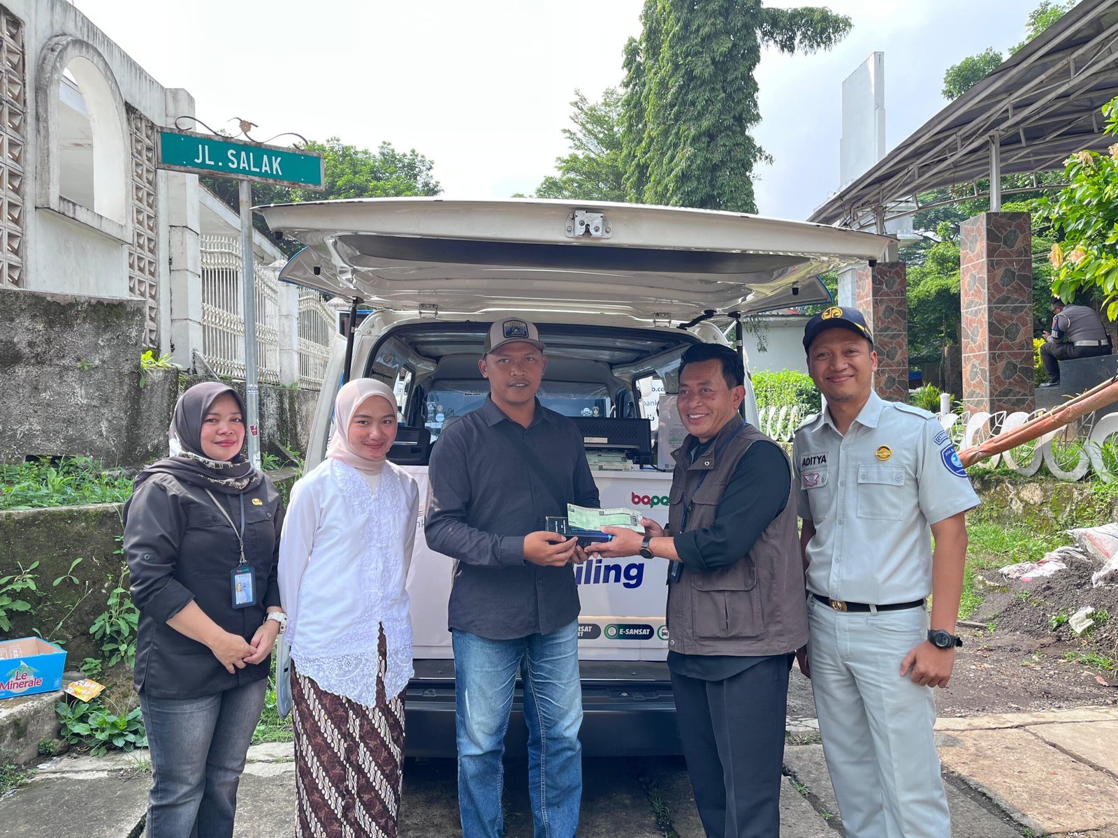 Tim Pembina Samsat Kota Sukabumi Kembali Gelar Pemeriksaan Pajak Kendaraan Bermotor di Lapangan Nobar