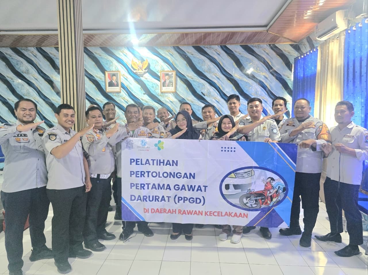 Tingkatkan Kesiapsiagaan, Jasa Raharja Cabang Cirebon Gelar Pelatihan Pertolongan Pertama Gawat Darurat (PPGD) Di Kantor Dishub Kab Cirebon
