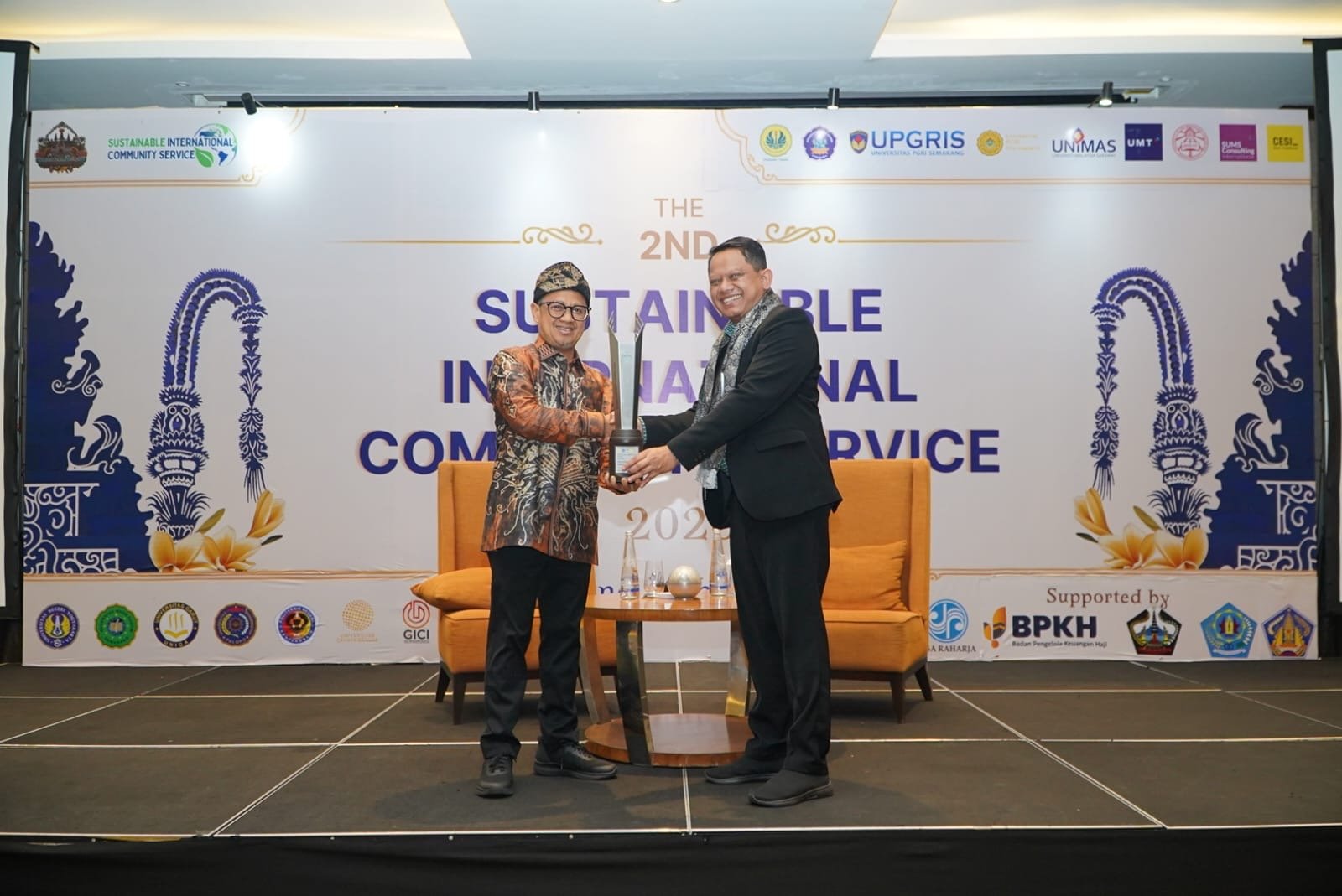 PT Jasa Raharja Raih ESG Impact Leadership Award pada SICS 2026