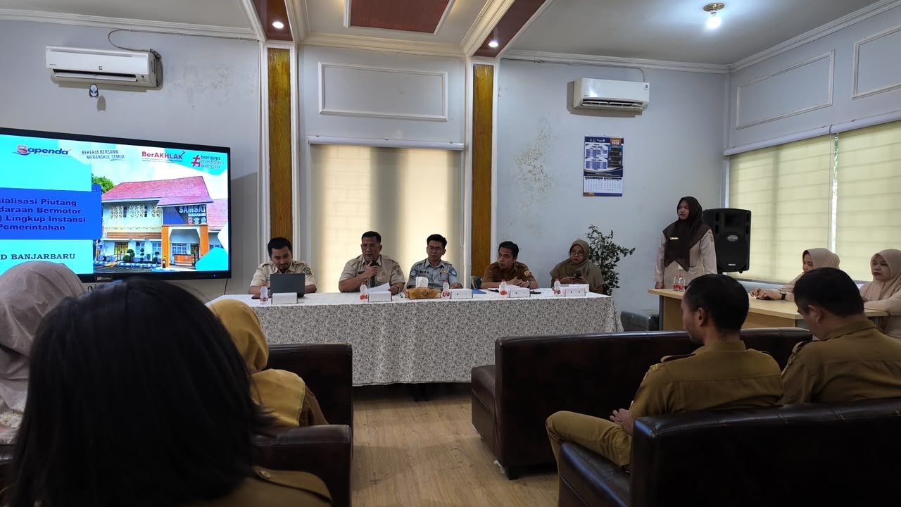 Tim Pembina Samsat Banjarbaru Bahas Optimalisasi Kepatuhan PKB dan SWDKLLJ