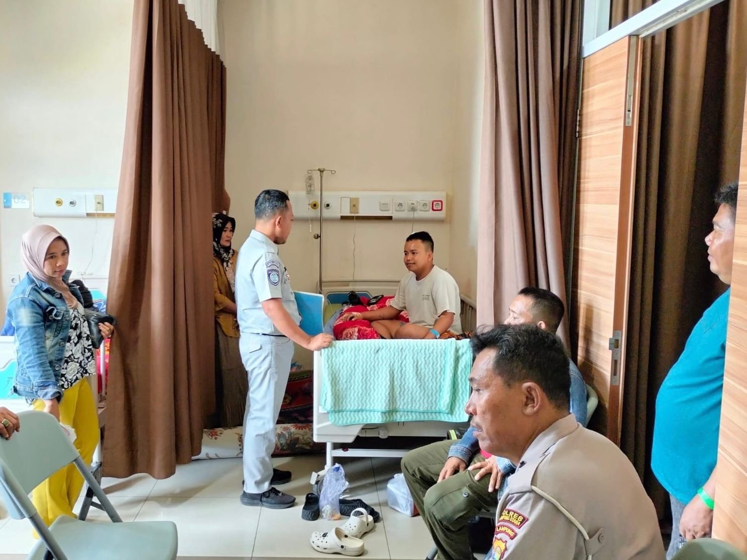 Jasa Raharja Kotabumi Gerak Cepat Serahkan Santunan Korban Kecelakaan di Perlintasan Kereta Api Sungkai Utara