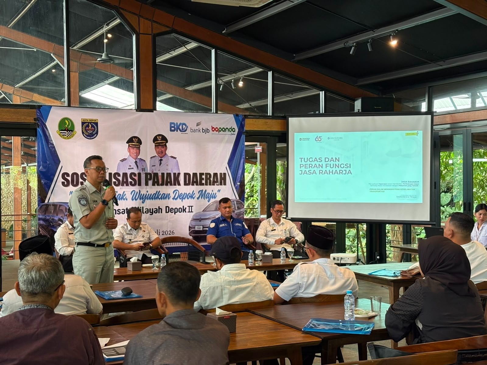Perkuat Pemahaman Masyarakat tentang Pajak Daerah, PT Jasa Raharja (Persero) Cabang Bogor Sosialisasikan UU HKPD kepada Warga Kecamatan Sawangan