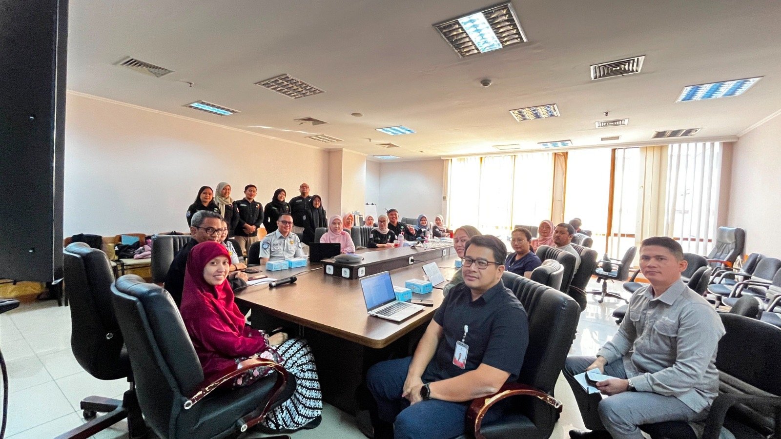 Perkuat Kesadaran Keselamatan dan Kepatuhan, PT Jasa Raharja (Persero) Cabang Bogor Gelar Sosialisasi PPGD dan UU HKPD di Dinas Kesehatan Kota Depok