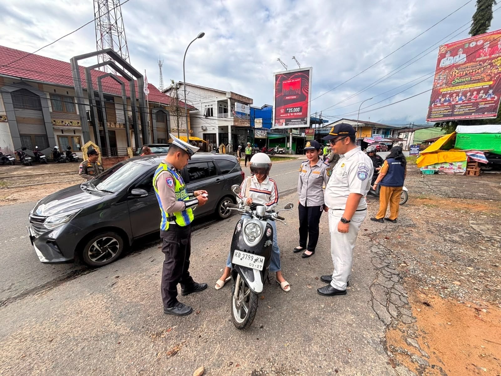 Jasa Raharja Singkawang Dukung Operasi Gabungan Tingkatkan Kepatuhan Pajak Kendaraan dan Keselamatan Berlalu Lintas
