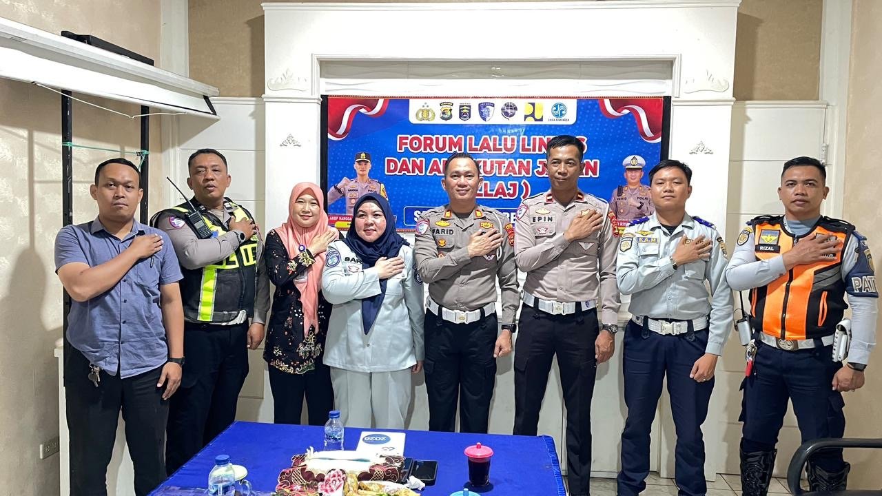 PJ Samsat Metro Hadiri Forum Komunikasi Lalu Lintas, Perkuat Sinergi Tingkatkan Keselamatan Berkendara