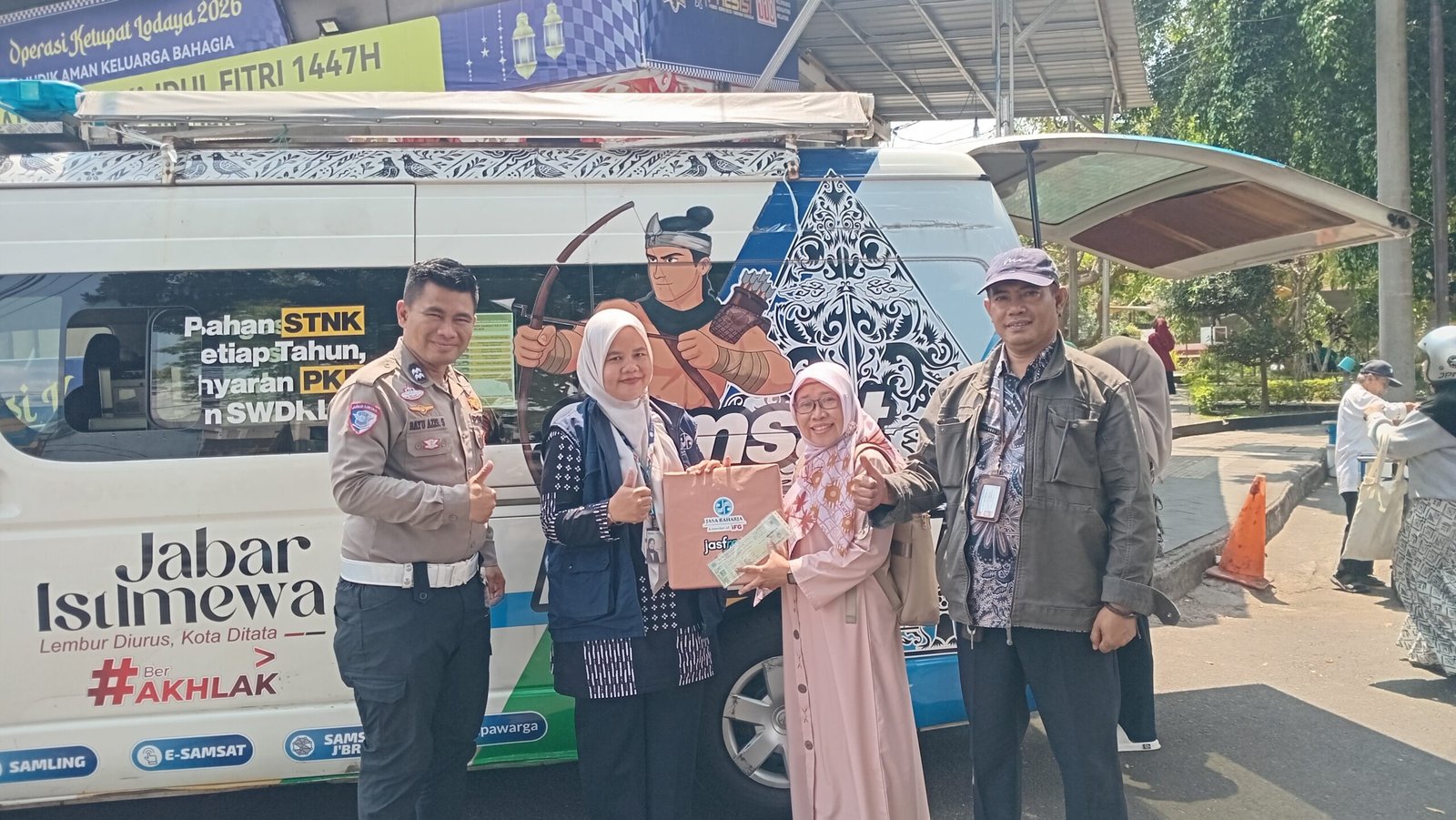 Semarak Hari Pelanggan Nasional 2026, Jasa Raharja Apresiasi Wajib Pajak yang Tertib Daftar Ulang