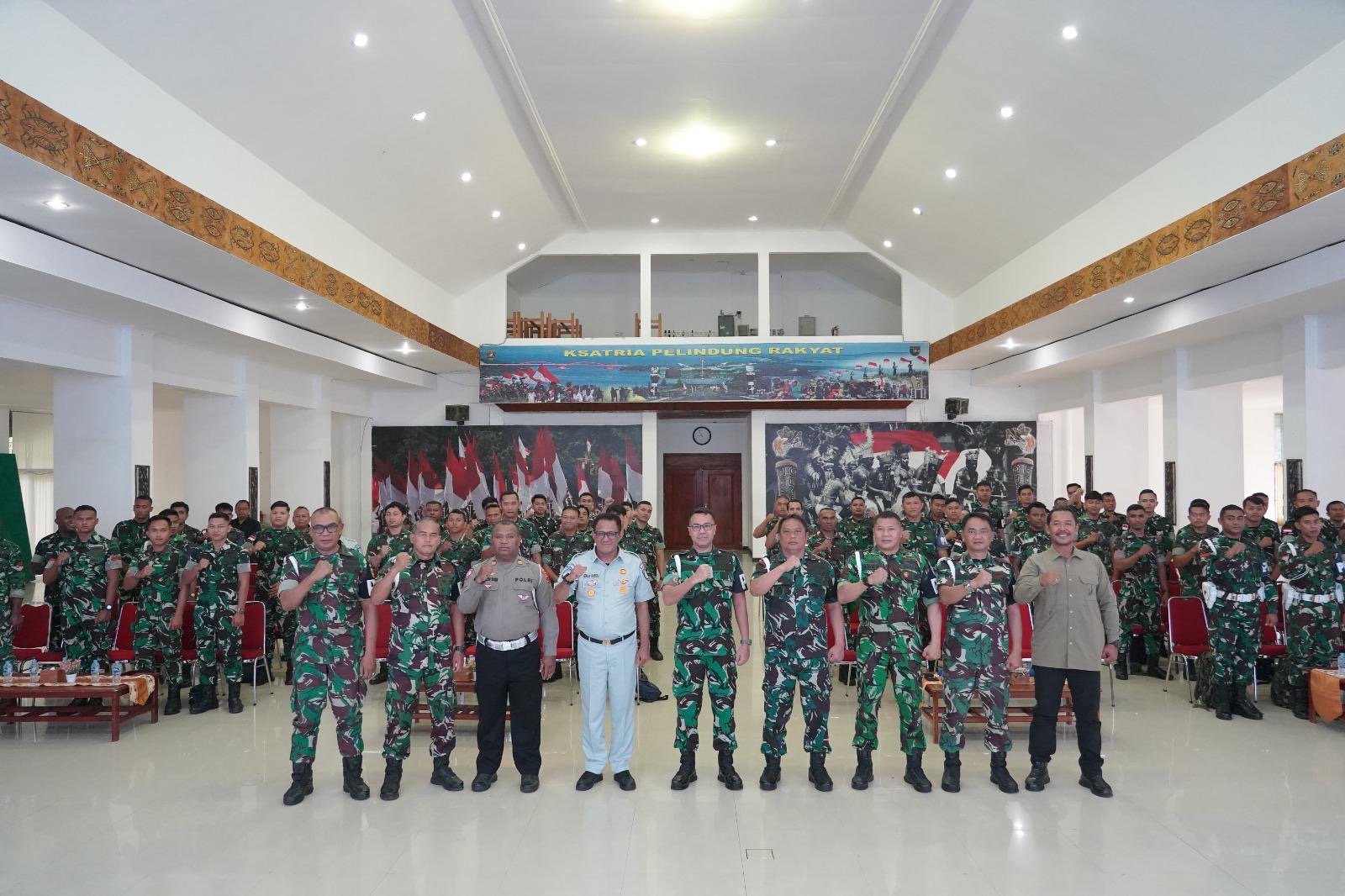 Perkuat Kesadaran Keselamatan Berlalu Lintas, Jasa Raharja Papua Jadi Narasumber Safety Riding dan Safety Driving Kodam XVII/Cenderawasih