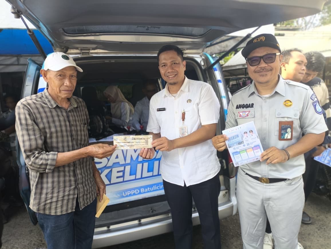 Operasi Gabungan Jadi Sarana Edukasi, Tim Pembina Samsat Batulicin Ajak Warga Tertib Pajak