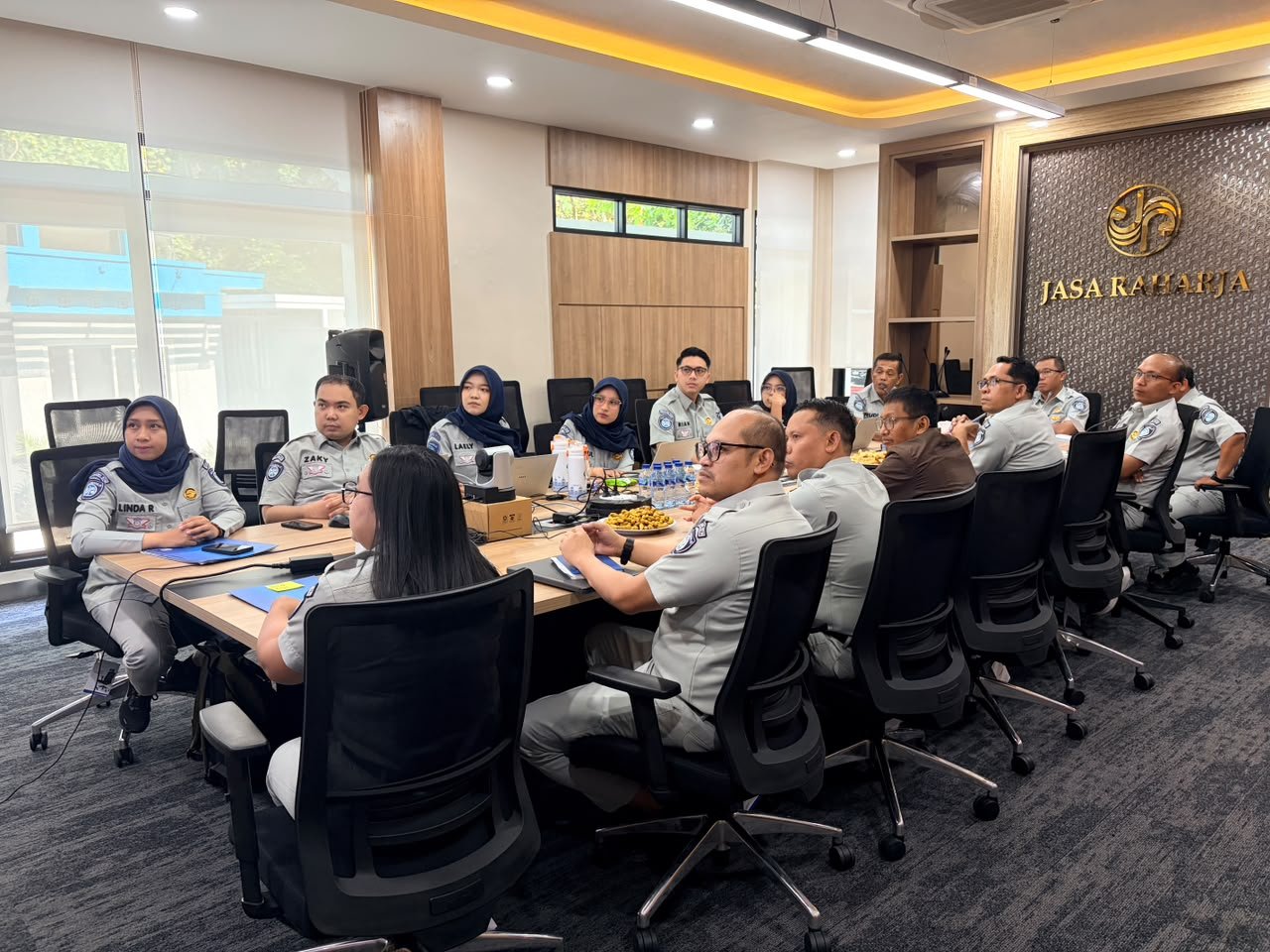 Jasa Raharja NTB Gelar Rapat Analisa dan Evaluasi Kinerja serta Sosialisasi Penerapan GCG