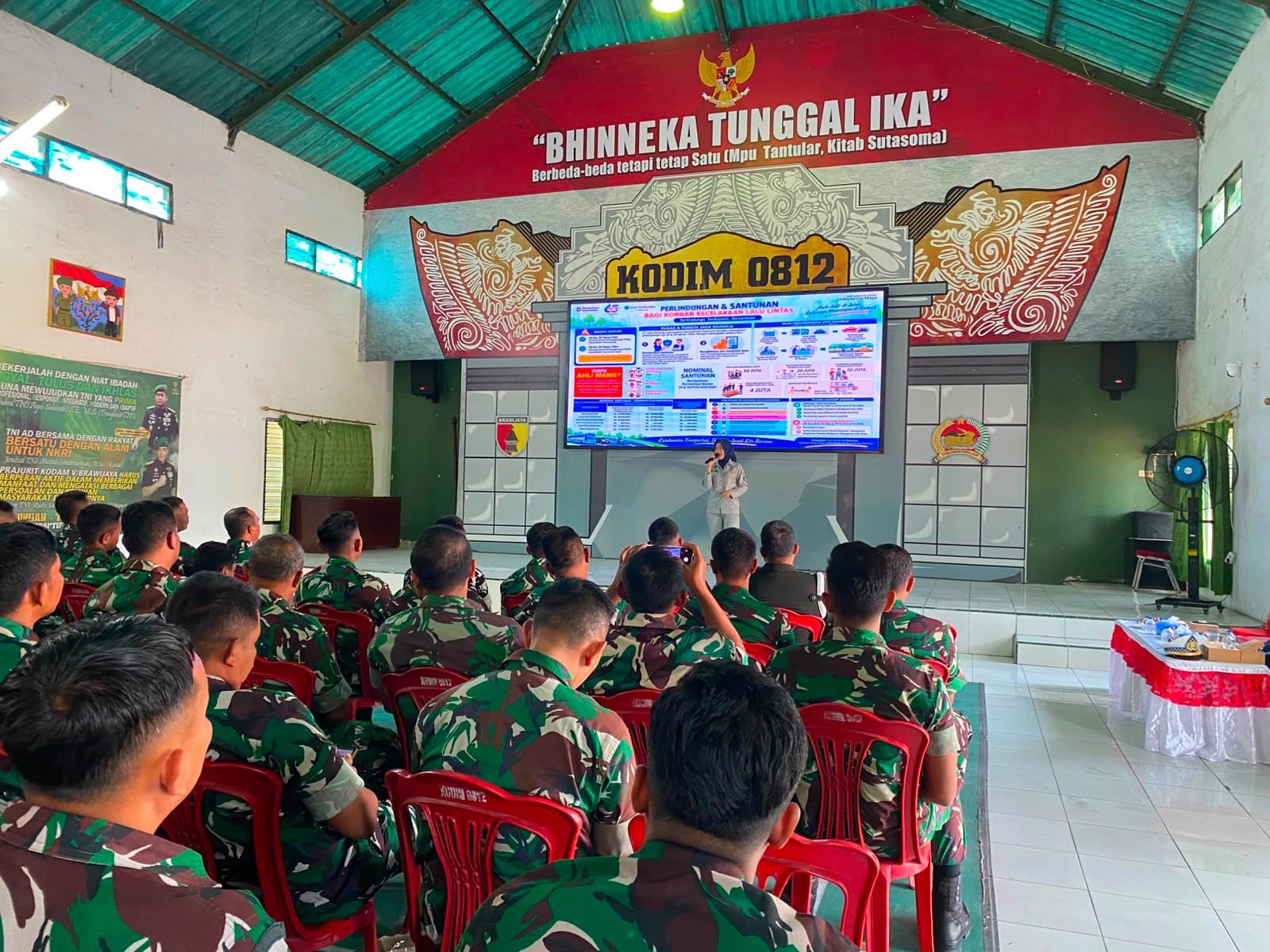 Bangun Kesadaran Berlalu Lintas, Jasa Raharja Hadir dalam Safety Riding dan Driving Campaign di Subdenpom V/2- 3 Lamongan