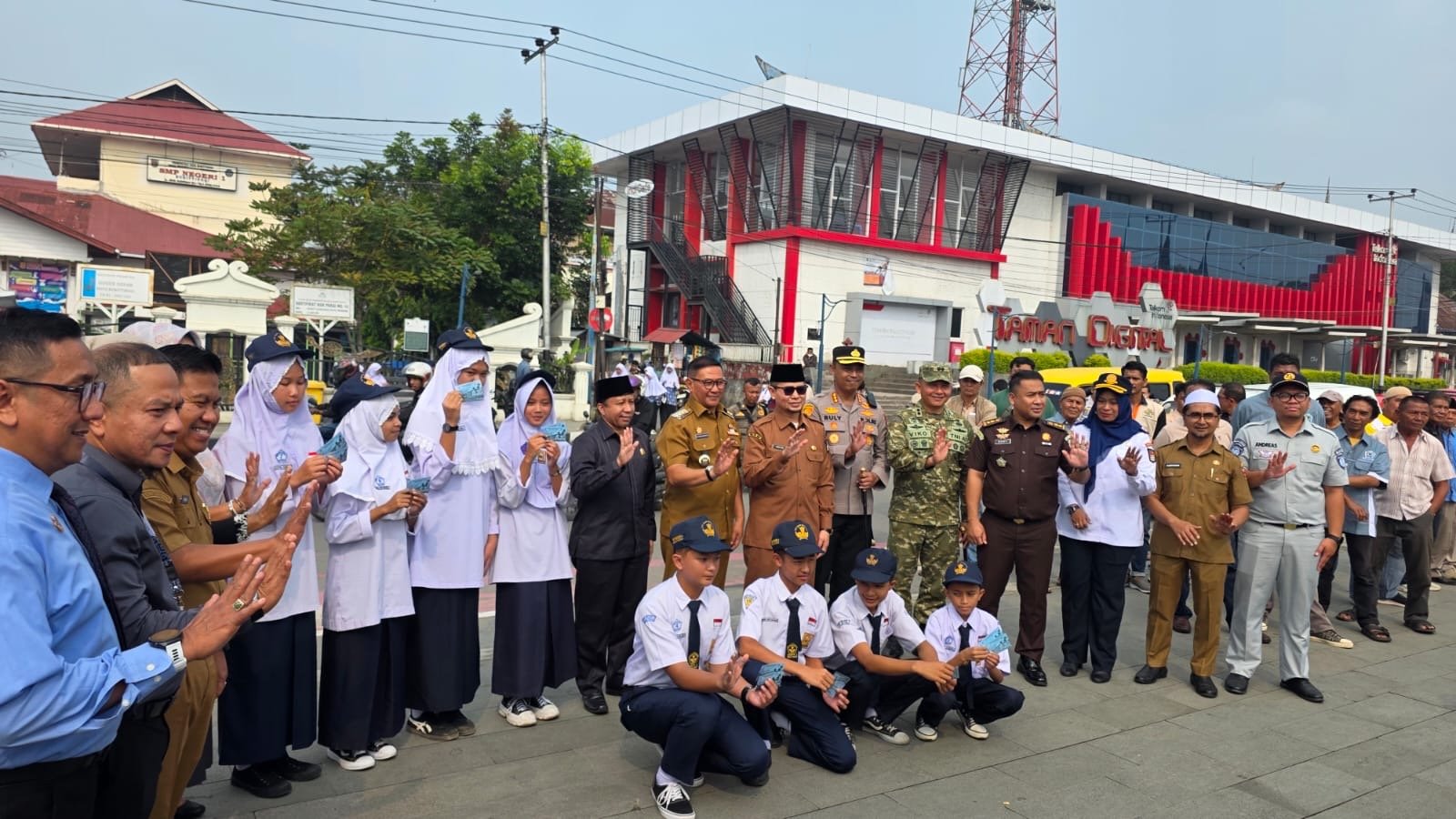 Jasa Raharja Sumbar Dukung Uji Coba Angkutan Gratis bagi Pelajar Kota Bukittinggi